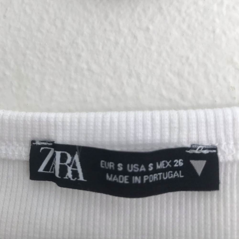Zara, brand new size small crop top - Picture 3 of 5